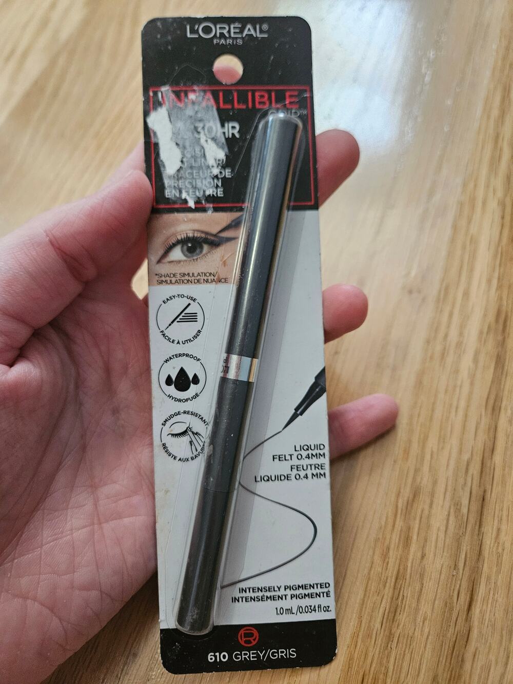 L'Oreal Infallible Grip Liquid Felt Liner #610 Grey / Gris NWT